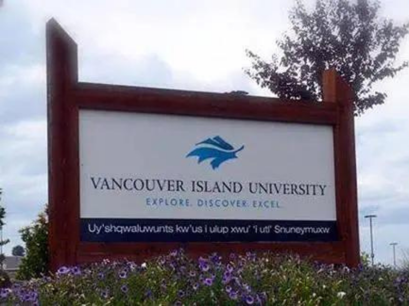 các trường đại học ở vancouver